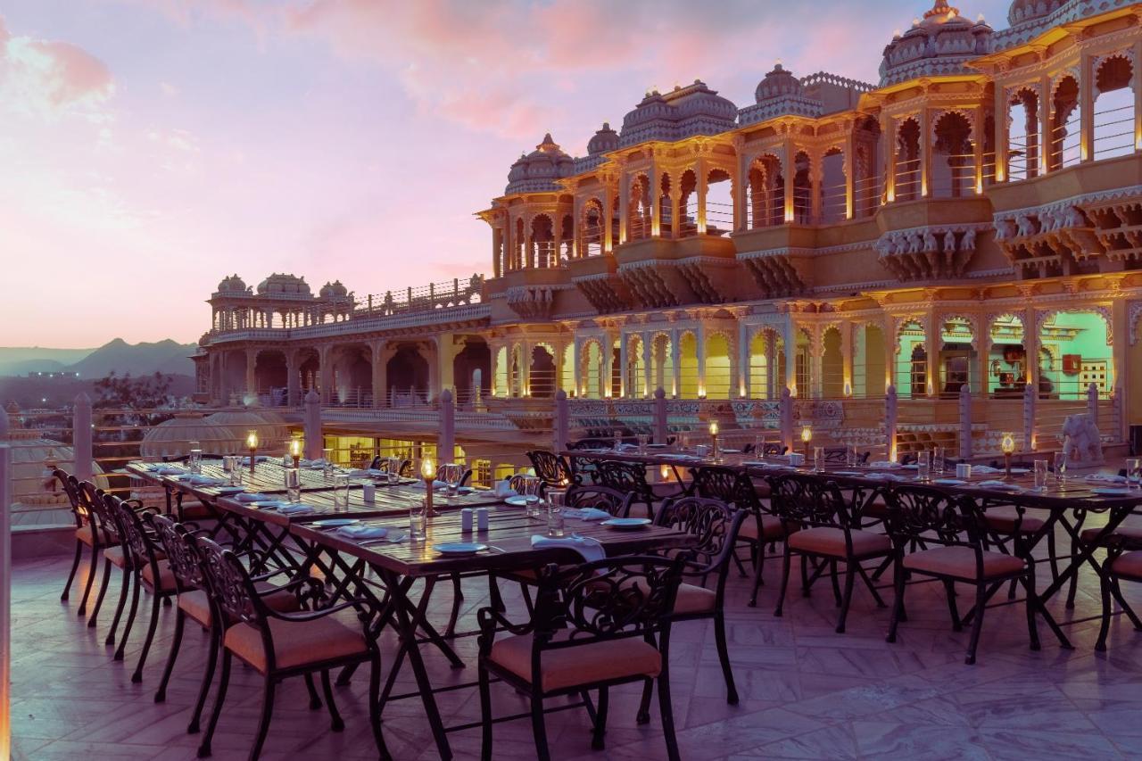 Chunda Palace Udaipur Exteriör bild